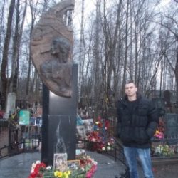 Парень, славянской внешности, толстый член, высокий. Ищу девушку/женщину с огромной грудью Парень, славянской внешности, толстый член, высокий. Ищу девушку/женщину с огромной грудью