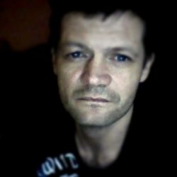 Парень, ищу зрелую женщину Парень, ищу зрелую женщину