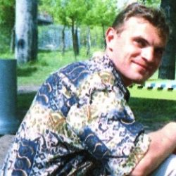 Молодой голубоглазый блондин ищет девушку для секса без обязательств Молодой голубоглазый блондин ищет девушку для секса без обязательств