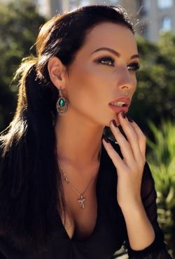 Женщина встретится с мужчиной или парой мм,мж в Петрозаводске Женщина встретится с мужчиной или парой мм,мж в Петрозаводске